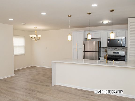 3rd image of 20118 Willow Dr #D