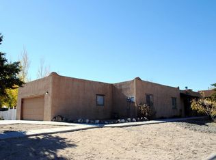690 Lisbon Ave SE, Rio Rancho, NM 87124