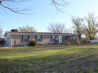 31643 K18 Hwy, Wamego, KS 66547