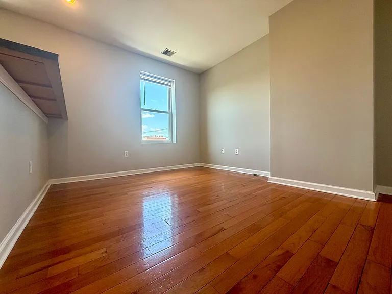 2725 E Lehigh Ave #3 — Photo 5