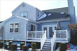 1st image of 1451 Fountain Glen Dr