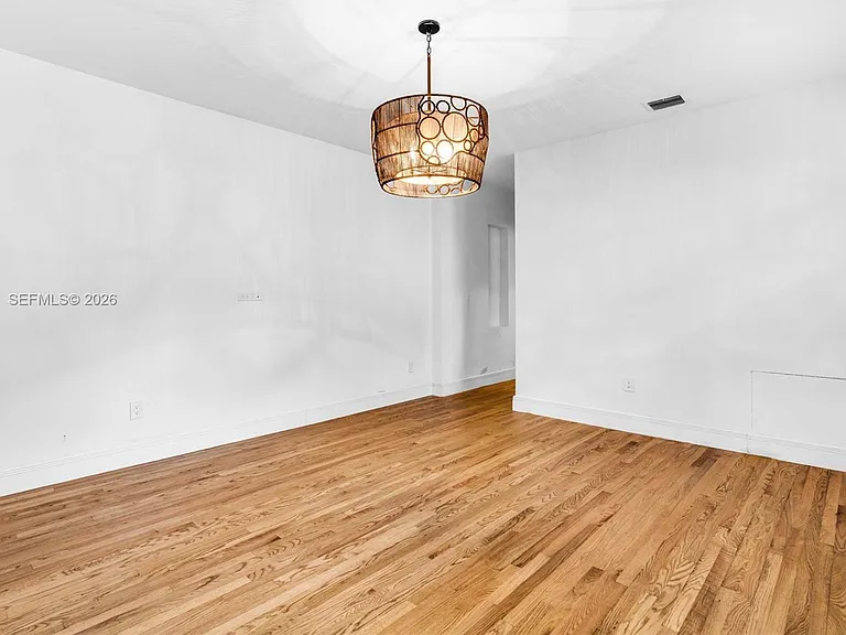 1232 Lenox Ave — Photo 27