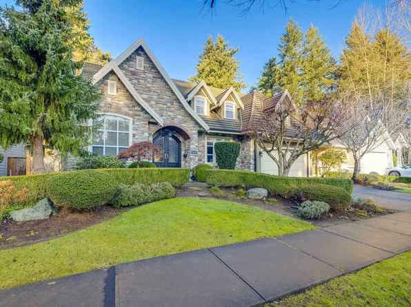 14185 33rd Ave, Surrey, BC V4P 3M1