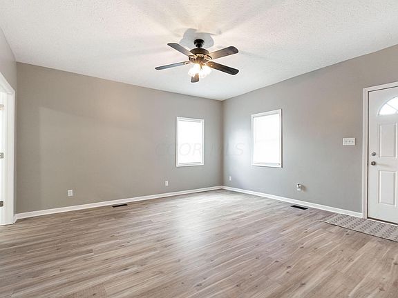5th image of 181 Beatty Ave