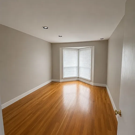 66 Vincent Dr #66 — Photo 8