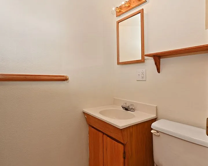 18307 NE 19th Pl — Photo 26