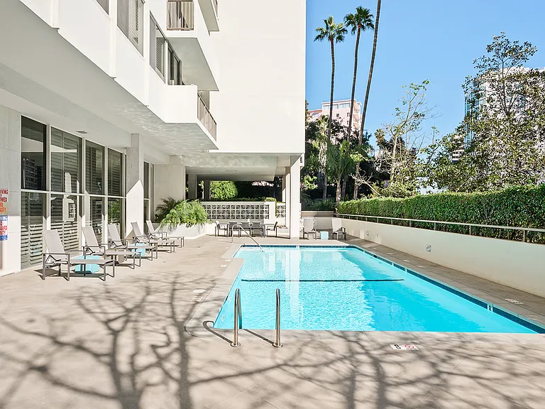 10433 Wilshire Blvd #1001 — Photo 19