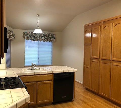 3rd image of 8796 Grape Wagon Cir