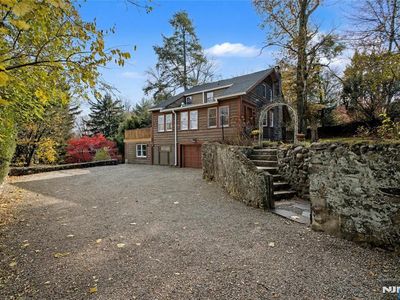 9 Winding Way, Woodcliff Lake, NJ, 07677