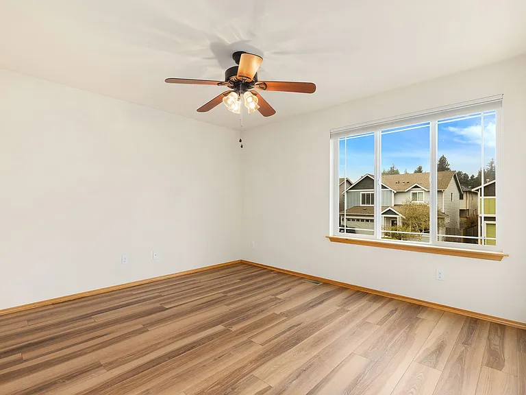 126 195th Pl SW — Photo 21