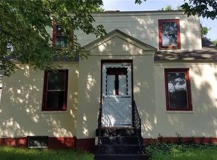 1047 Poquonnock Rd, Groton, CT 06340