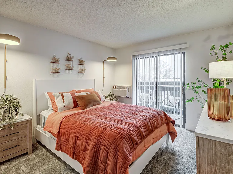 Shift Apartments — Photo 27