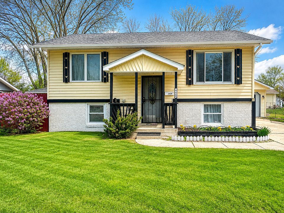 1st image of 4428 Poplar Ave