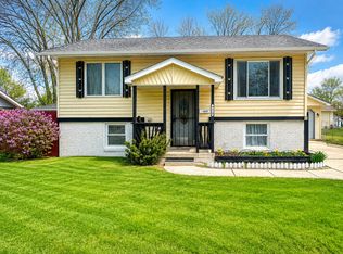 4428 Poplar Ave, Richton Park, IL 60471
