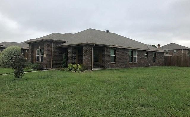 1st image of 1308 Bluebonnet Dr