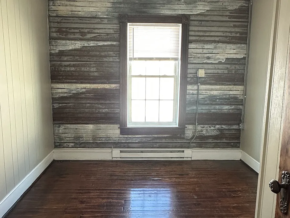 Bedroom 1 - closet - Repurposed Metal accent wall.