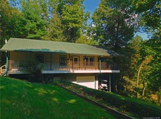 1222 Dogwood Trl, Penrose, NC 28766