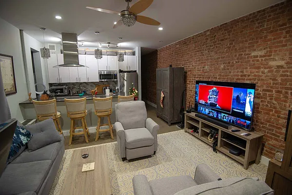 Rented by Owner | media 11