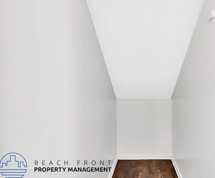 Prada Pointe Apartments — Photo 10