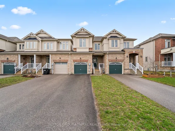23 Greenwood Dr, Essa, ON L3W 0N5