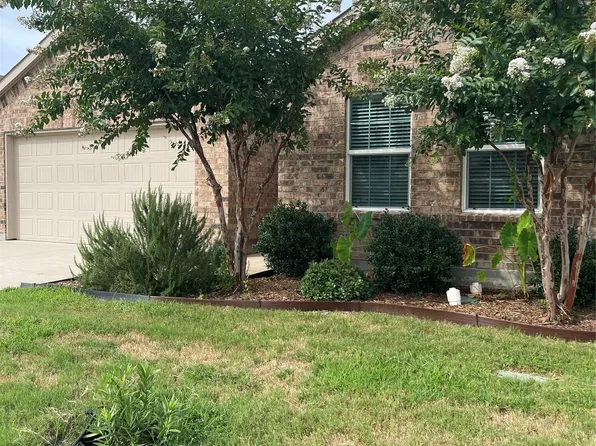 138 Waxberry Dr, Fate, TX 75189