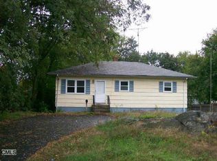 26 Homecrest Ave, Stratford, CT 06615