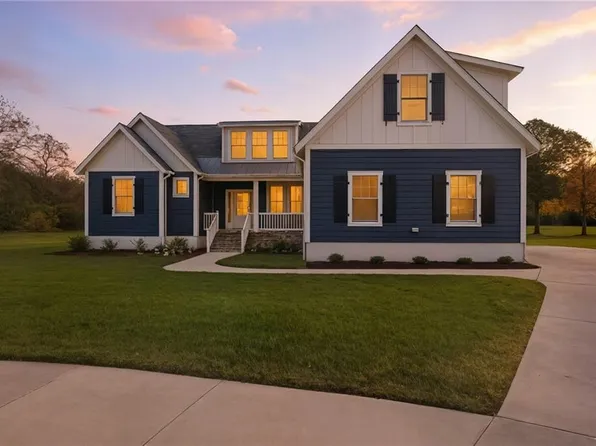 4 Martz Court Cpe, Charles, VA 23310