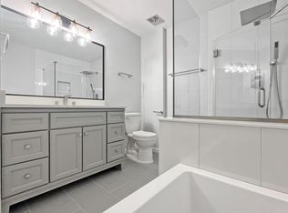 8868 Winding Hollow Way, Springfield, VA 22152