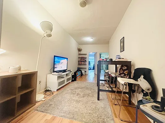 Rented by Aracely Cometti Fan | media 2
