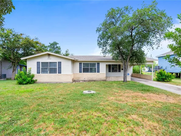 147 W Avenue D, Kingsville, TX 78363