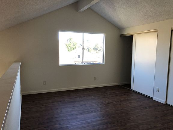 4th image of 2879 Casey St #A