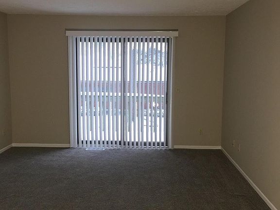 4th image of 441 Munson Pl #445-3
