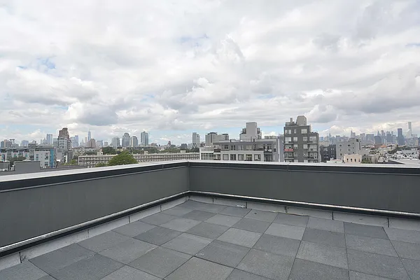 Rented by Hagstrom Management Inc | media 9