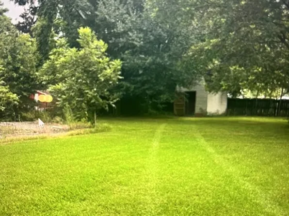 91 Vines Ave, Bessemer, AL 35023