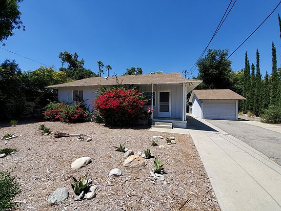 2nd image of 649 Blanchard Pl