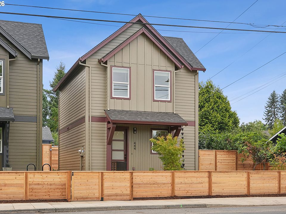 1st image of 5444 NE Prescott St #1