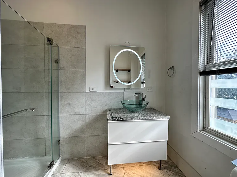 89 America St #2 — Photo 26