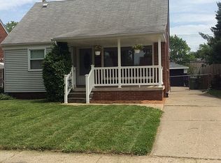 9633 Park Ave, Allen Park, MI 48101