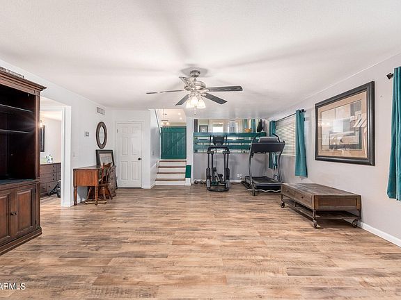 4th image of 7550 W DAHLIA Drive