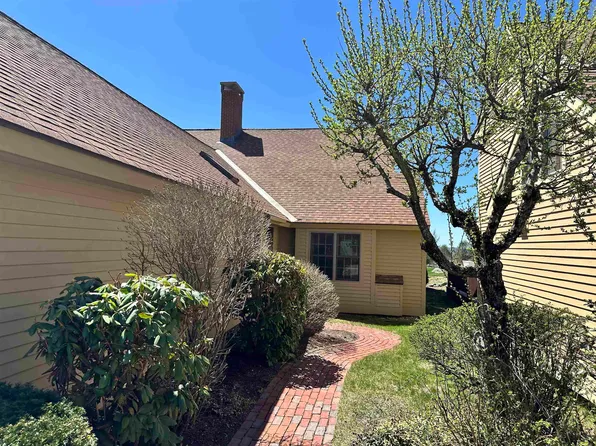 8 Highland Ridge, New London, NH 03257