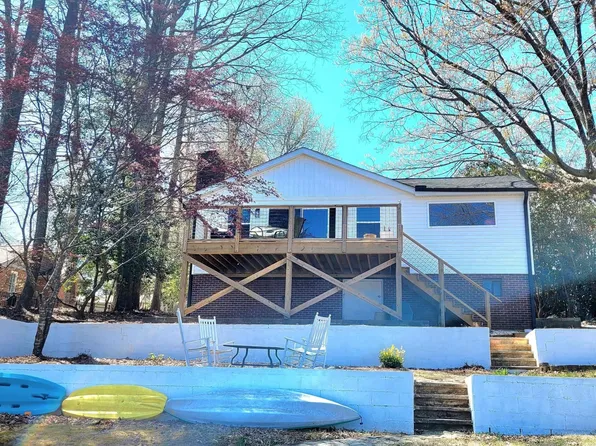 635 Sagamore Dr, Louisburg, NC 27549