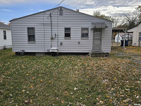5th image of 2712 Logan St