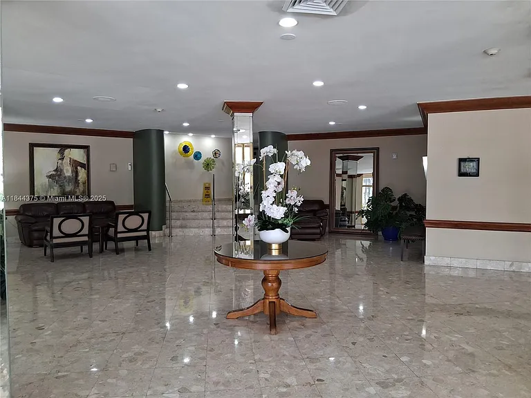 100 Golden Isles Dr #206 — Photo 6