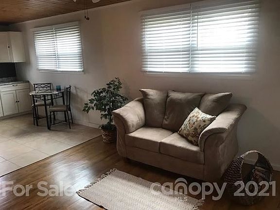 2nd image of 314 McGalliard Park Ave