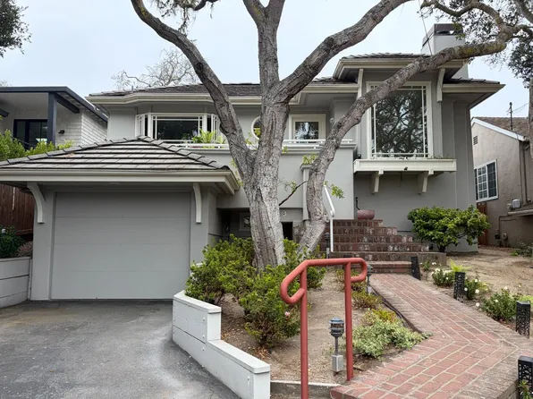Lincoln 4 Ne Of 3rd, Carmel By The Sea, CA 93921