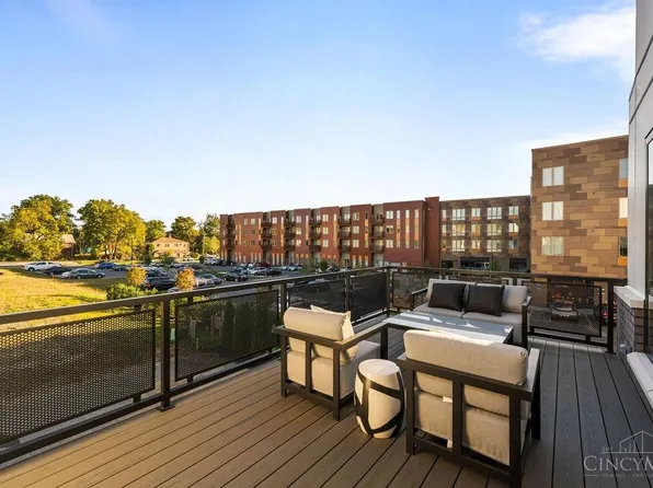 6233 Station Court Dr, Cincinnati, OH 45224