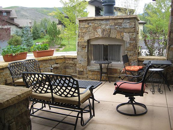 Outdoor fireplace is just for show and privacy - not in working order.