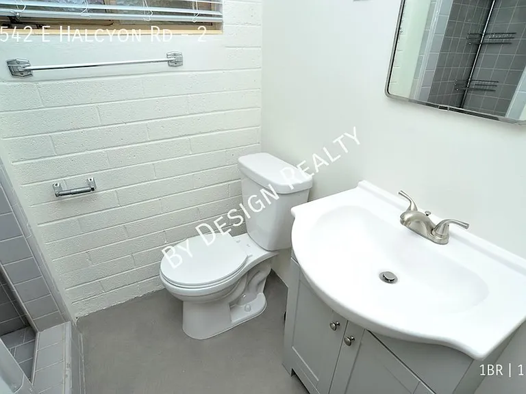 2542 E Halcyon Rd #2 — Photo 6