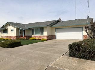 10 Bundeson Dr, Hollister, CA 95023