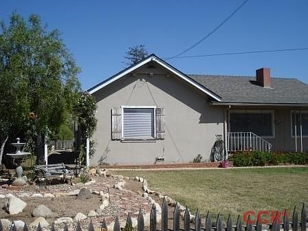 1st image of 570 Pine St